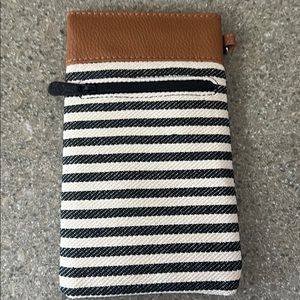 New Thirty-one pinch Top eyeglass case